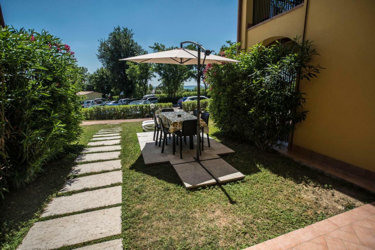 Residence Karina Moniga del Garda Экстерьер фото